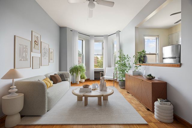 27 Dahill Rd #2R, Brooklyn, NY 11218