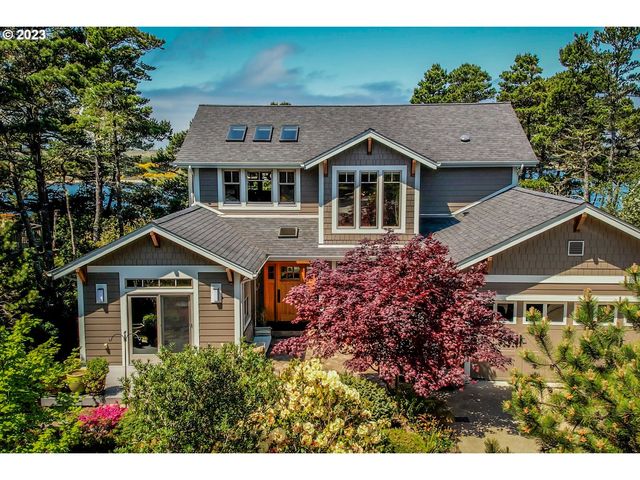 20 Sea Watch Pl, Florence, OR 97439