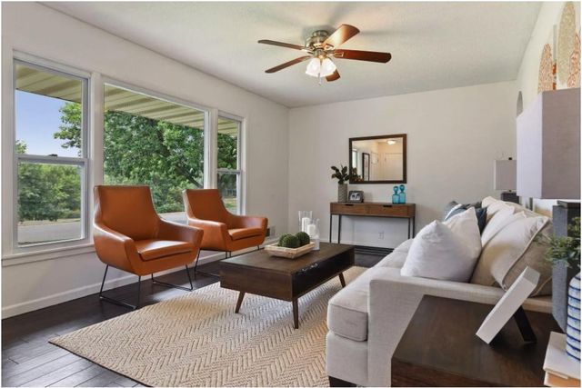 1815 Pennsylvania Ave S, Saint Louis Park, MN 55426