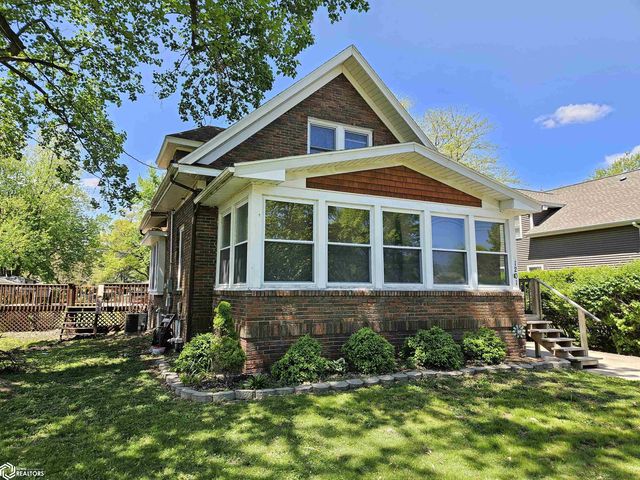 1201 S  Starr Ave, Burlington, IA 52601