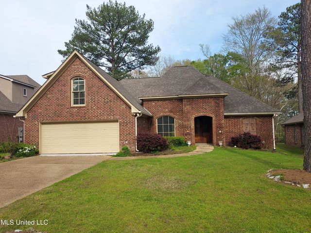 142 Pine Ridge Cir, Brandon, MS 39047