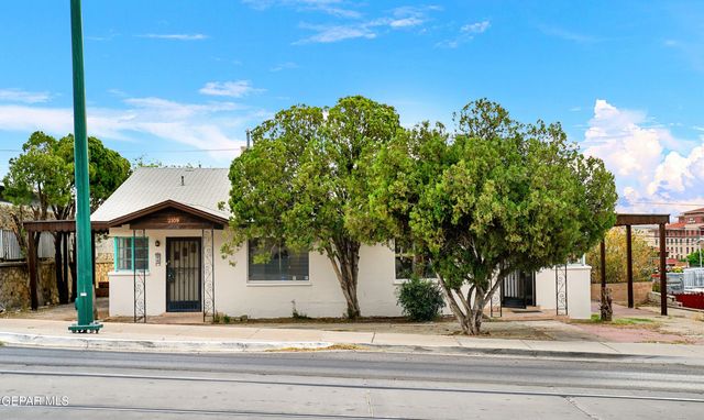 2109 & 2111 N  Stanton St #A & B, El Paso, TX 79902
