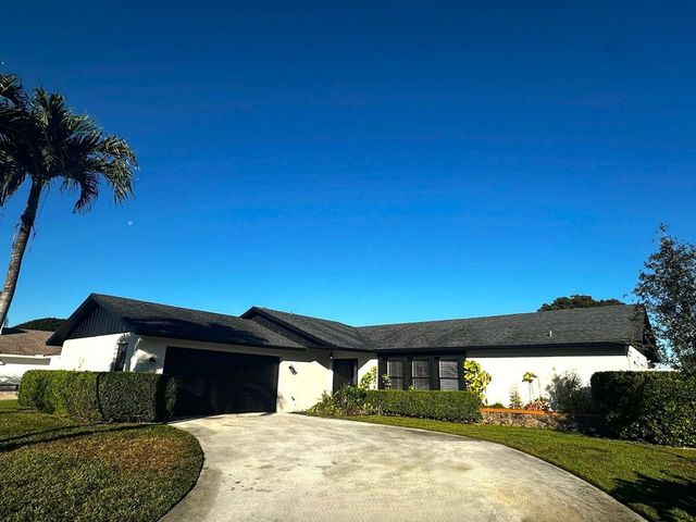 11497 Anhinga Dr, Wellington, FL 33414