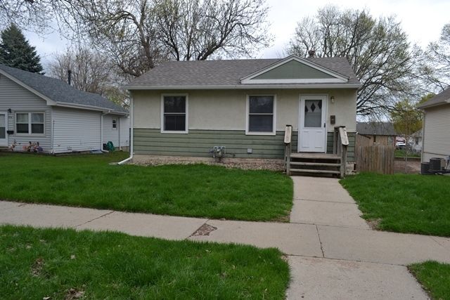 2118 S  Duluth Ave, Sioux Falls, SD 57105