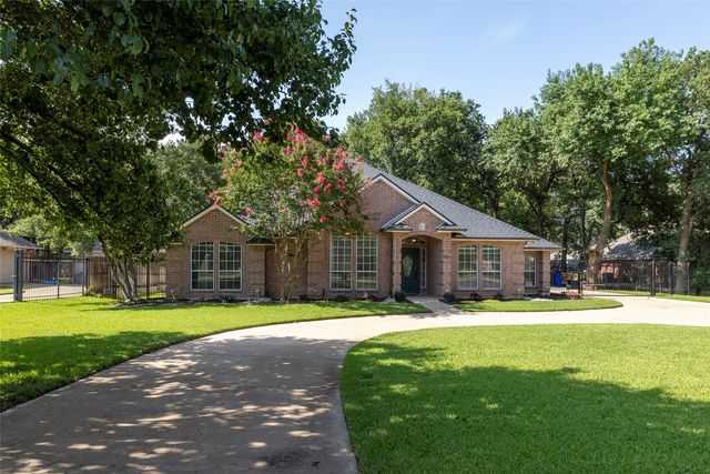 401 Cheek Sparger Rd, Colleyville, TX 76034