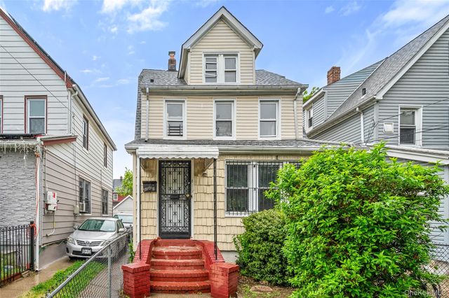 21511 111th Road, Jamaica, NY 11429