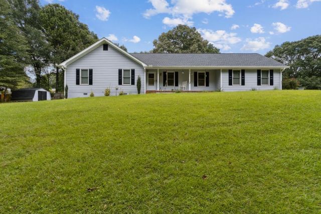 2274 Hillbriar Dr, Buford, GA 30518