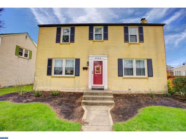 222 Waverly Rd, Wilmington, DE 19803