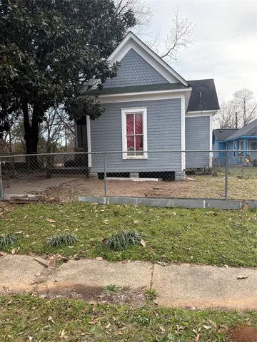 1941 Walnut St, Shreveport, LA 71103
