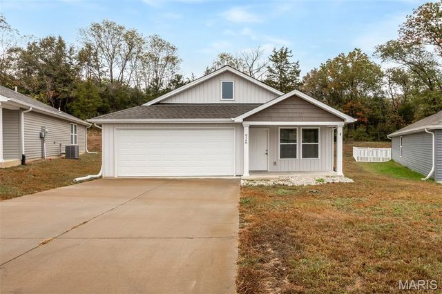 926 Osage Villa Ct, Villa Ridge, MO 63089