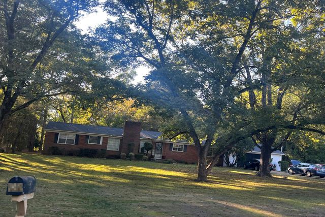 354 S  Monroe St, Canton, MS 39046