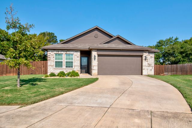 400 Countryside Dr, Aubrey, TX 76227