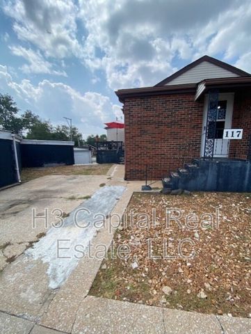 117 N  Shamrock St #4, East Alton, IL 62024
