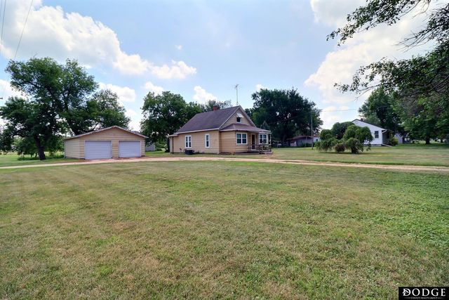 302 N  Cherry St, Nickerson, NE 68044
