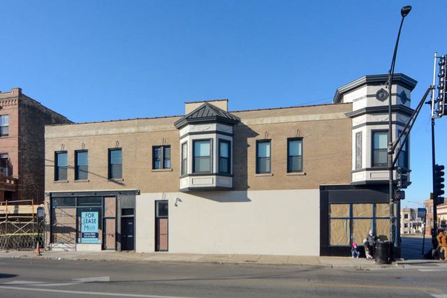 2350 N  Kimball Ave #3, Chicago, IL 60647