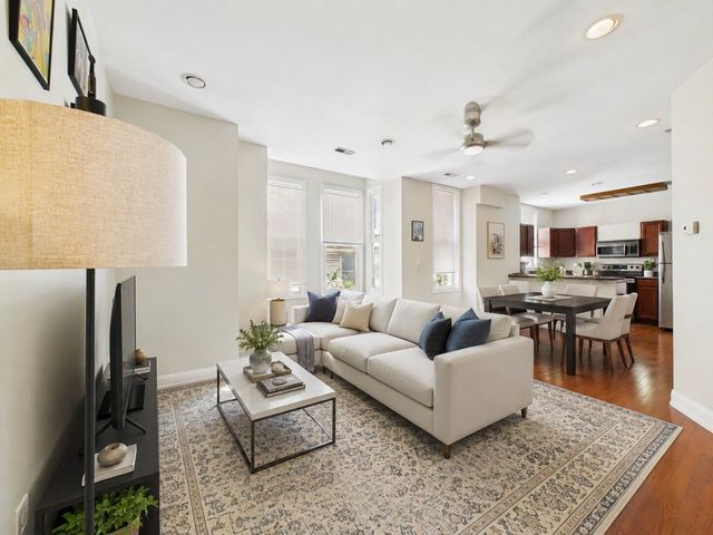 3412 Hamilton St #2, Philadelphia, PA 19104