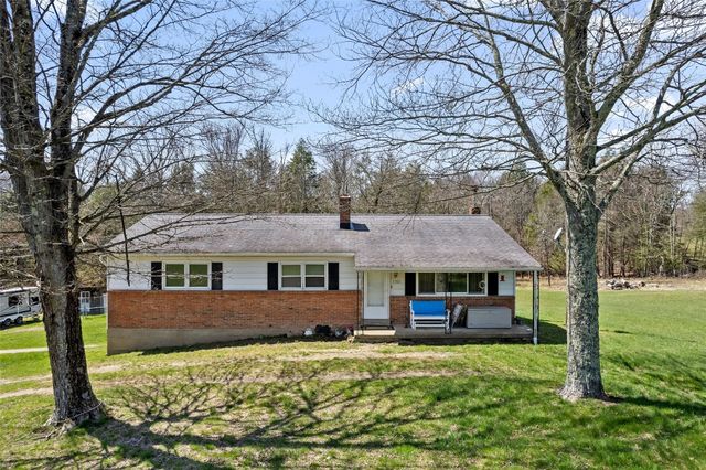 1571 West Rd, Rome, PA 18837