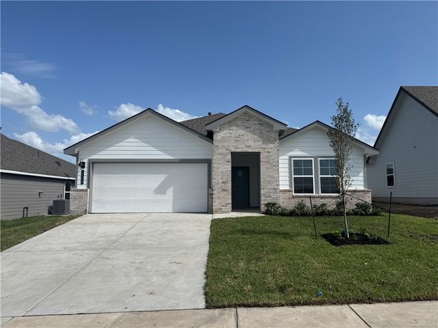 1108 Legrand St, Brenham, TX 77833