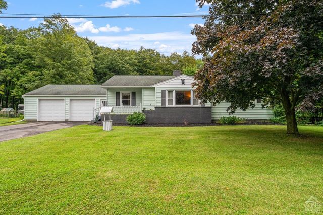 705 County Route 32, North Chatham, NY 12132