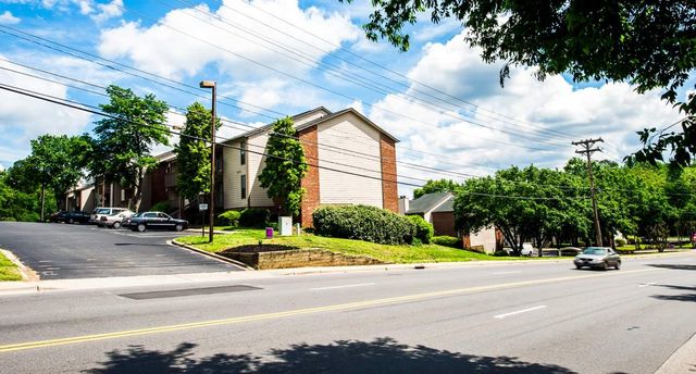 1937 Sharon Rd W #1B-1Ba-650Sqft, Charlotte, NC 28210