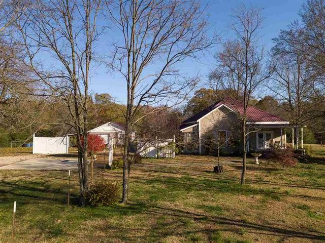 650 Seaton Loop, Adamsville, TN 38310 | Trulia