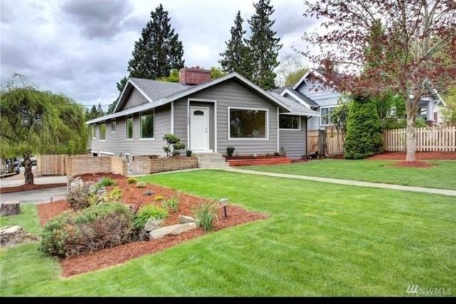 11303 14th Ave NE, Seattle, WA 98125