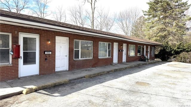 454 Freedom Rd, Poughkeepsie, NY 12603