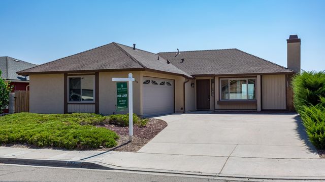 10964 Easthaven Ct, Santee, CA 92071