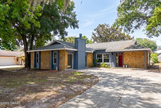 703 Hawks Ridge Rd, Port Orange, FL 32127