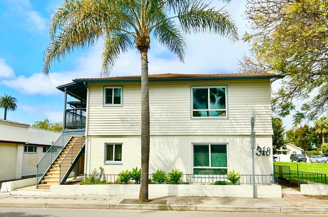 318 W  Carrillo St #E, Santa Barbara, CA 93101