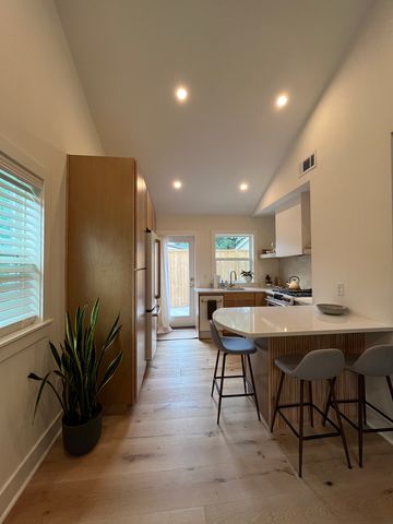 229 Plymouth Ave #5, Charleston, SC 29412
