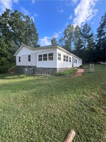 109 Gainer Rd, Griffin, GA 30223
