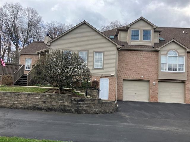 231 Sycamore Dr, Seven Fields, PA 16046
