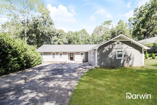 2071 Shadowwood Dr, Marietta, GA 30066