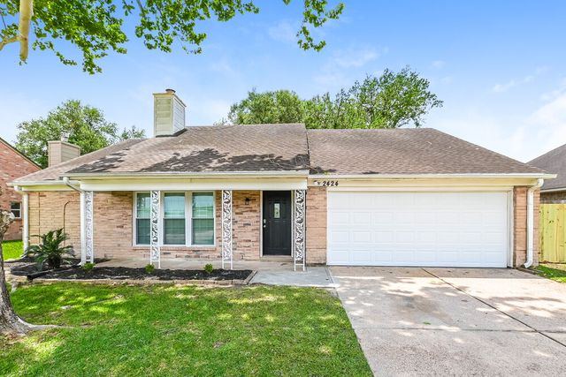 2424 Shady Bend Dr, Pearland, TX 77581