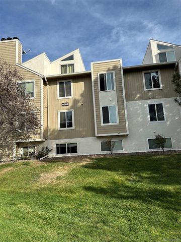 4062 S Atchison Way  Unit 201, Aurora, CO 80014