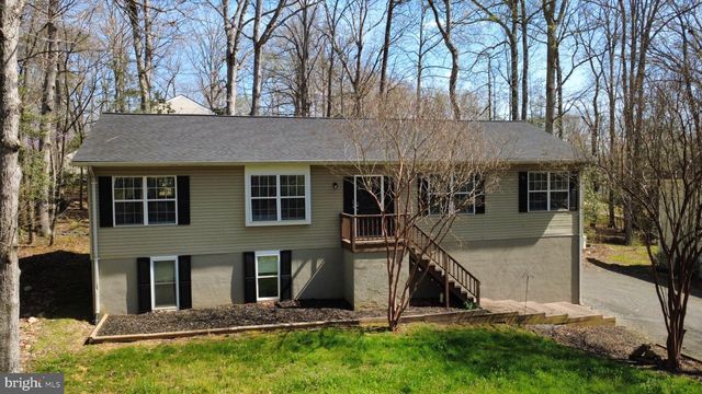 627 Mount Pleasant Dr, Locust Grove, VA 22508
