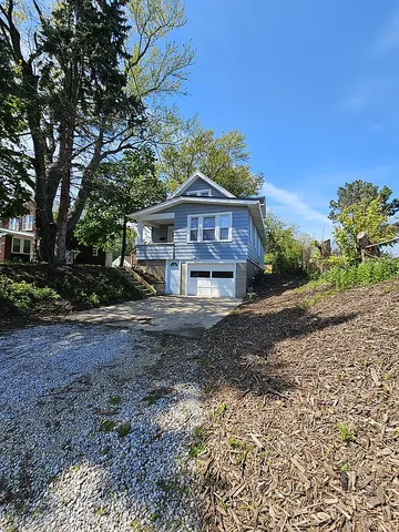 2710 Pittsburgh Ave, Erie, PA 16508