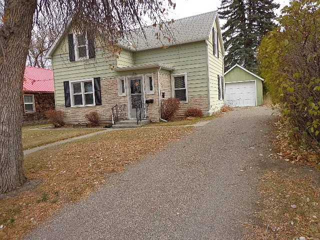 207 S  Wisconsin St, Conrad, MT 59425