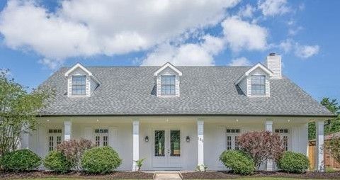 185 Villere Dr, Destrehan, LA 70047