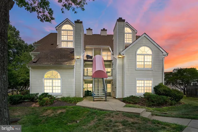 10401 Beacon Ridge Dr #8-101, Bowie, MD 20721