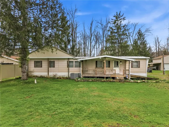 2153 Alden Ln, Linesville, PA 16424
