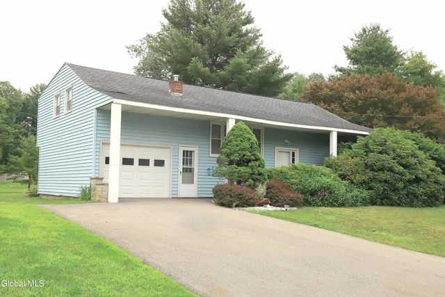 314 Jeanette Drive, Schenectady, NY 12306