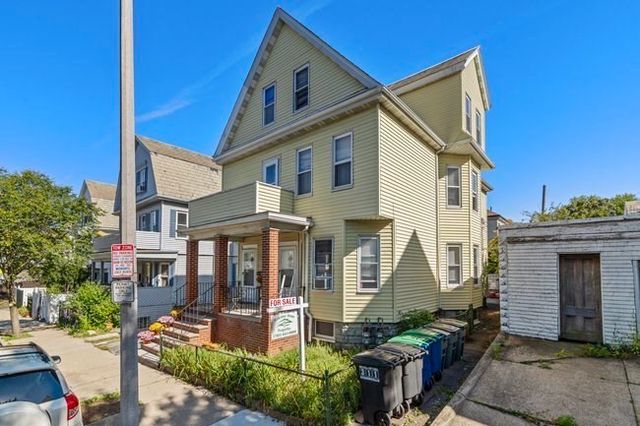 7-7 Rhode Island Ave, Somerville, MA 02145