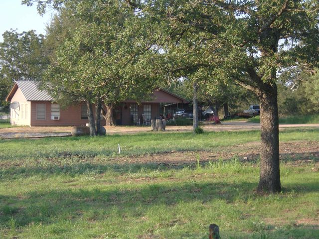 309 MADISON AVE, Tow, TX 78672