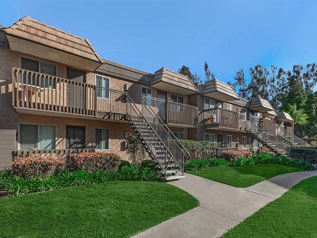 2707 Avenida De Anita #5, Carlsbad, CA 92010