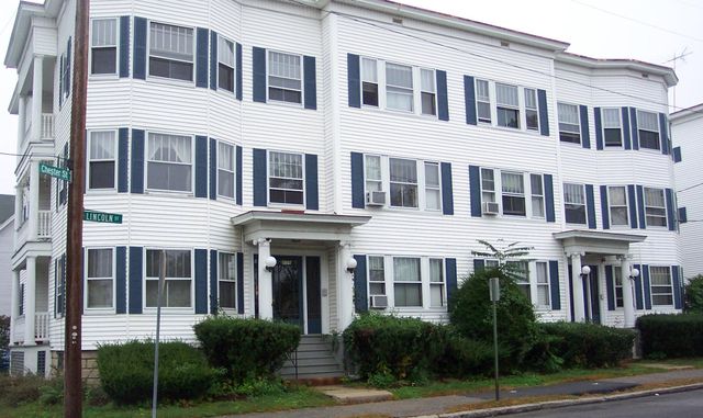 557 Lincoln St   #1, Manchester, NH 03104