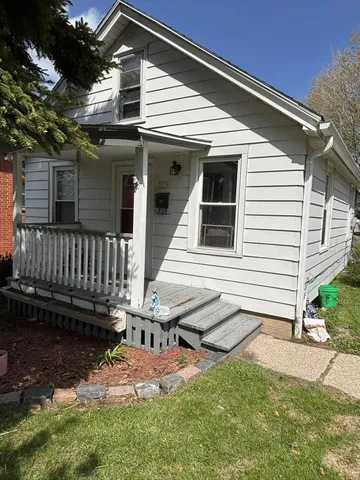 3552 S 2nd STREET S S, Milwaukee, WI 53207