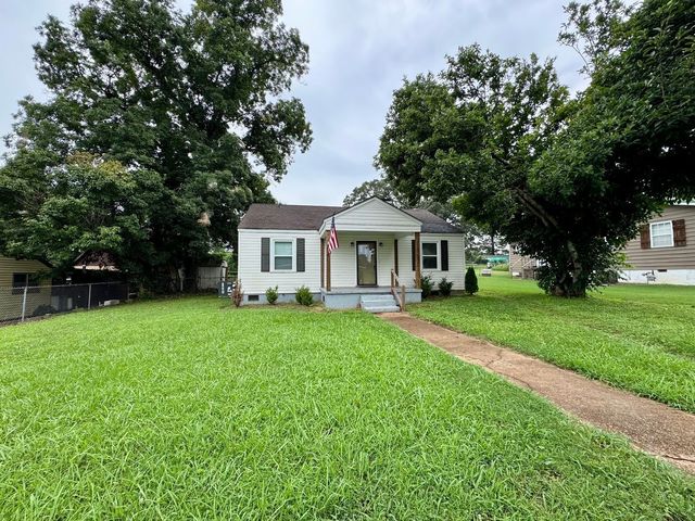 1305 E  34th St, Sheffield, AL 35660