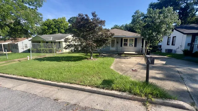 927 Vineville St, Columbus, GA 31904